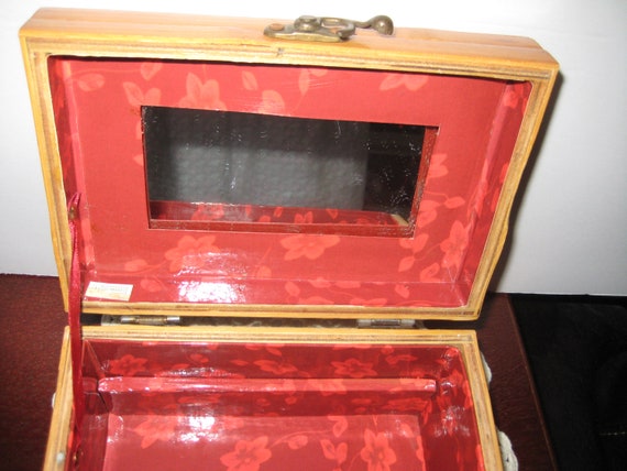 Vintage Asian Box Purse, 7 1/4 x 4 1/4 Inches, La… - image 6