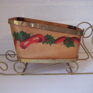 Vintage 1970&#39;s Christmas Sleigh, 10 3/4 x 5 1/2 Inches, Wood & Metal, Painted Holly Berries And Red ribbons
