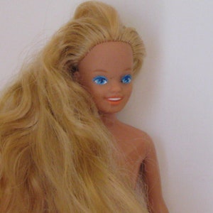 1987 Island Fun Skipper Doll, Barbie&#39;s Little Sister, Long Curly Hair, Model #4064, Vintage Mattel