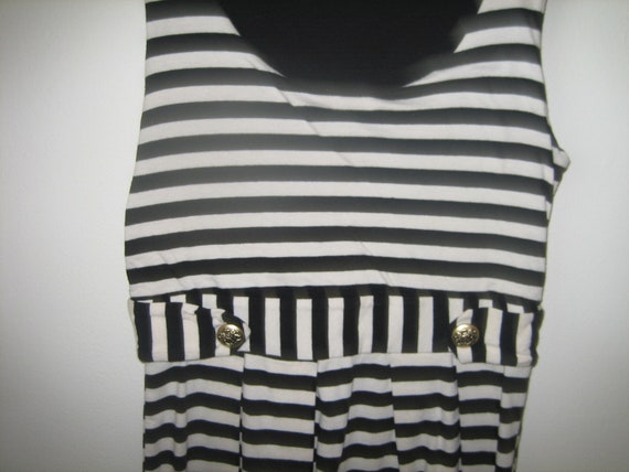 Forever 21 black and white striped dress deals