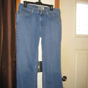 levi's juniors 524 bootcut jean