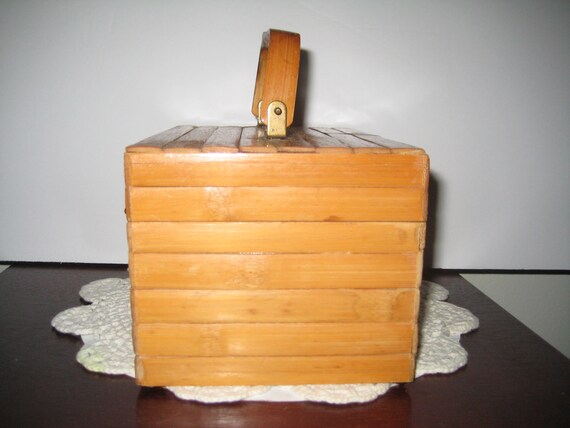 Vintage Asian Box Purse, 7 1/4 x 4 1/4 Inches, La… - image 7