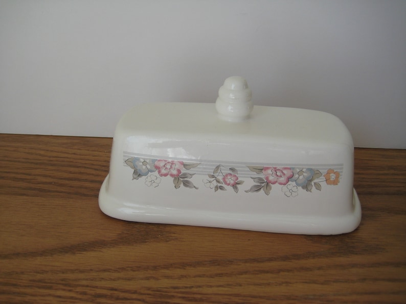White With Blue /& Pink Floral Pattern Replacement Butter Dish Cover With Knob Vintage