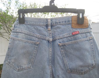 Vintage Wrangler 32 x 32 Inch Blue Jeans, Gender Neutral