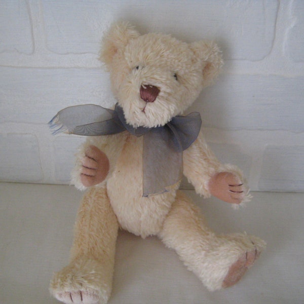 Vintage 2000 Caramel Color Plush Teddy Bear with Moveable Limbs, 9 Inches Tall