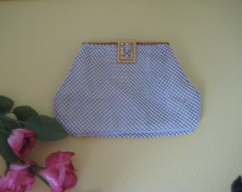 Vintage Whiting & Davis White Mesh Evening Bag, Jeweled Rhinestone Clasp, Fingertip Strap, Cream Interior, 5 1/2 x 4