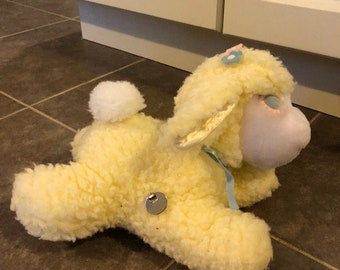 musical stuffed lamb