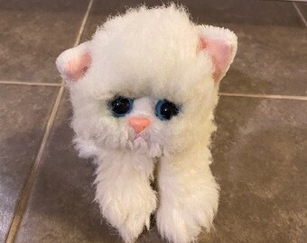 purring kitten toy