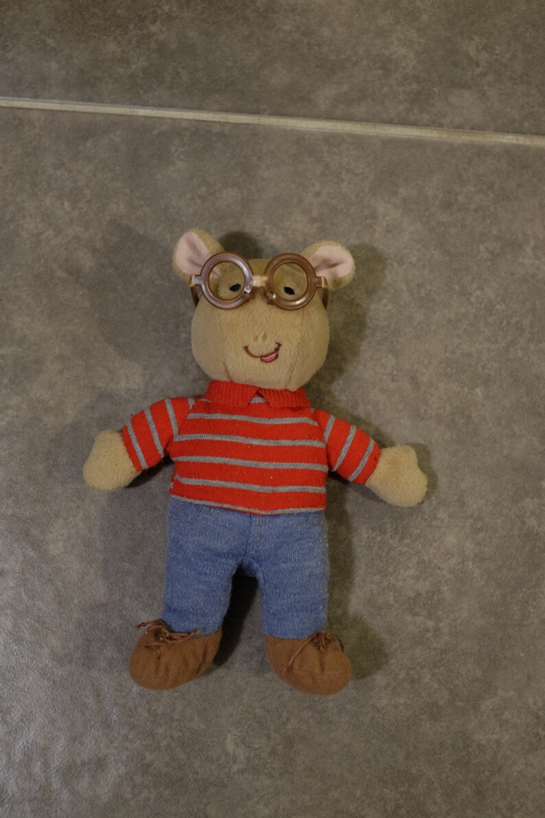 arthur plush toy