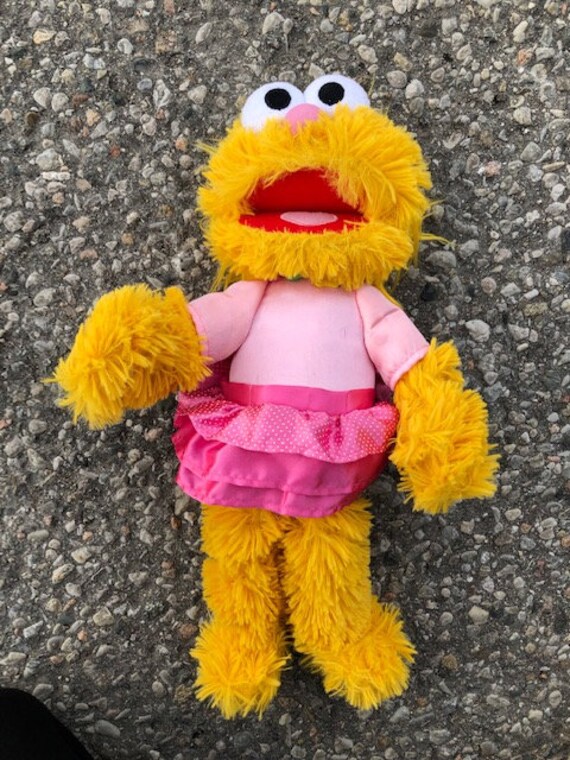 zoe sesame street doll