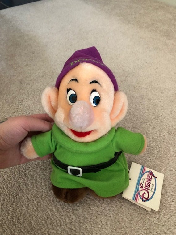 dopey stuffed animal