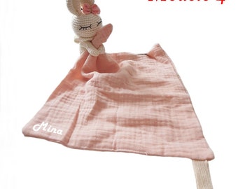 Doudou crochet bavoirs personnalisé, doudou bébé personnalisé, doudou lapin