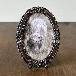 Miniature Vintage Style Pewter Oval Picture Frame (Canvas Print Included)