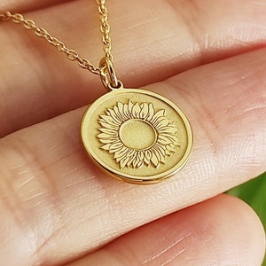 14k Solid Gold Sunflower Necklace • Personalized Gold Sunflower Pendant • Dainty Sunflower Charm