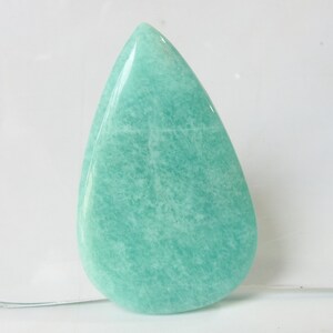 Cabochon lisse en forme de poire en amazonite/57 x 36 x 8 mm environ pierre faite main/pierres précieuses pour la fabrication de bijoux/pendentif/pièce unique en son genre/C-78 100 % naturel