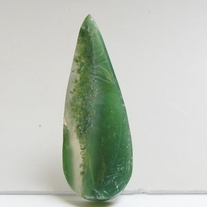 Linarietkwarts druzy cabochon/53 x 23 x 10 mm ca./handgemaakt/losse ruwe steen/sieraden maken/voor groothandel/benodigdheden 100% natuurlijk C-65