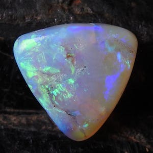 Cabochon multi fuoco a forma di triangolo liscio in opale australiano/12X13X4MM circa/pietra preziosa sciolta/per la creazione di gioielli/MS