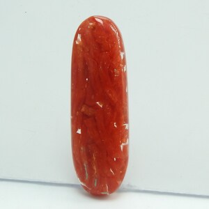 Cabochon de forme ovale lisse corail en cuivre stabilisé/42X13X6 MM environ/pierres précieuses faites main/pour la fabrication de bijoux/C-62 unique en son genre
