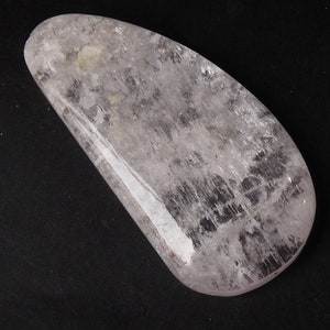 Cabochão de formato extravagante suave de kunzita/55X26X8MM Aprox/C-06