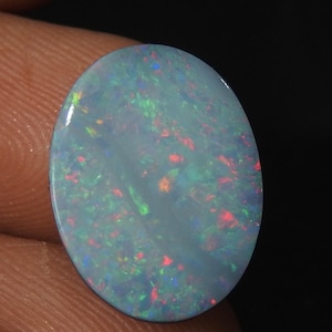Opale australiano doppietto liscio multi fuoco forma ovale cabochon/17X13X5MM/MS
