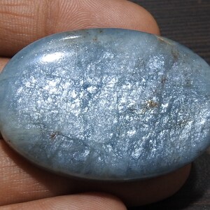 Cabochon C-01 ovale lisse pierre de soleil aigue-marine