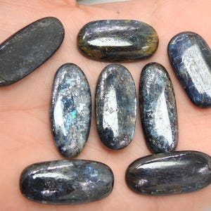 Cabochons lisses en cyanite bleue, lot de 8 pièces, 35 x 14 x 4 à 29 x 15 x 5 mm, environ pierres précieuses faites à la main, pierres en vrac pour la fabrication de bijoux, 100 % naturel C-80