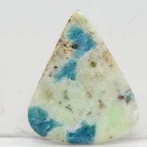 Linarit Cabochon in Birnenform/34X29X6MM/Handarbeit/Heilstein/Edelstein für Anhänger Schmuck/Einzelstück/100%Natur/C-65