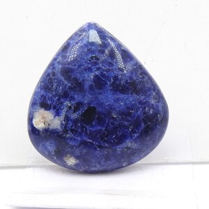 Cabochon lisse en forme de coeur de sodalite/32X31X6MM environ/pierres précieuses faites main/pour la fabrication de bijoux/unique en son genre/100% naturel/C-21