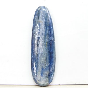 Cabochão oval liso de cianita azul/51X16X5MM aprox./Pedra preciosa feita à mão/Pedra solta/Para fazer joias/Única/100% natural/C-09