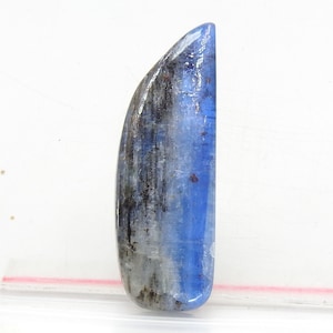Blauer Kyanit Glatte Fancy Form Cabochon / 26X18X7MM Ungefähr / Handgemachter Edelstein / Lose Stein / Für die Herstellung von Schmuck / Einzigartig / 100% Natürlich / C-09