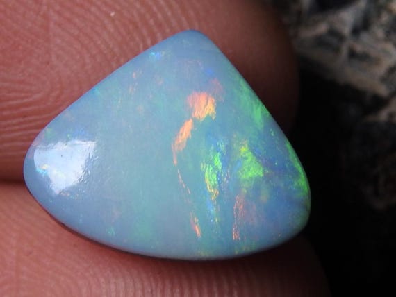 オーストラリア産オパール ダブレット スムース マルチファイア ペアー