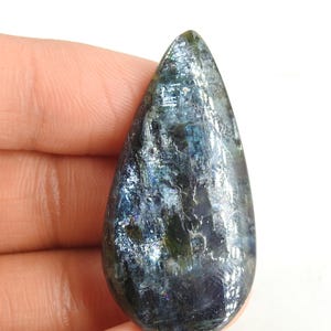Cabochon en forme de poire lisse cyanite 43X21X5 mm environ pierres précieuses faites à la main pierre en vrac pour la fabrication de bijoux uniques en leur genre 100% naturel C-11