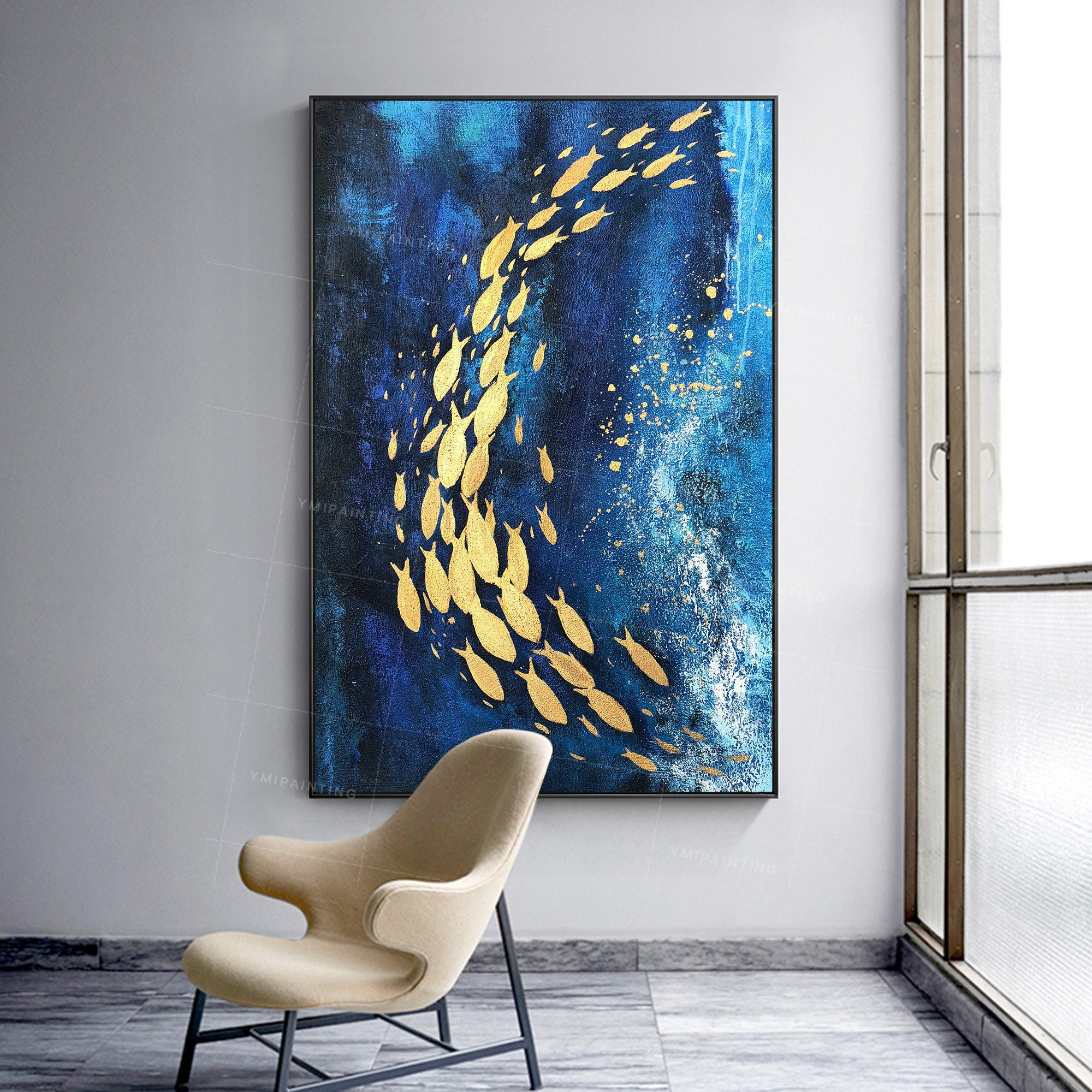 金魚の抽象油彩画 金魚の抽象画：ネイビーブルーの海のテクスチャアート、魚の群れの