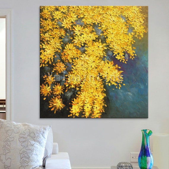 油絵　黄色い花 黄色の花の油絵：キャンバスに描かれた抽象的なテクスチャの壁アート
