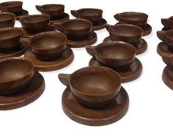 Edible Chocolate teacup and saucer / Tea cup and saucer / Gifts For Him/ Gifts For Her / Personalised Gifts / Gifts