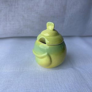 Barattolo in ceramica con coperchio, decorato con conchiglie marine, della marca Carlton Ware, ideale per marmellata/confettura/senape.