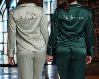 Sage Green Bridesmaid Pajamas Long Set, Bridal Party Gifts, Bridesmaid Gifts, Long  Sleeve Set, Bachelorette Party, Personalized Gifts