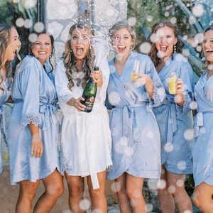 Bridesmaid Robes/ Bridal robes/ Wedding robes/ Lace Robes/ Bridesmaid Gifts/ Bridal Party Robes/Personalized Bridesmaid Robes