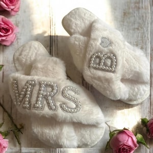 Wedding Day Fluffy  Slippers, Bride Slippers, Bridesmaid Slippers, Engagement Gift, Bridal Shower Gift, Custom Slippers, Bride to Be Gift