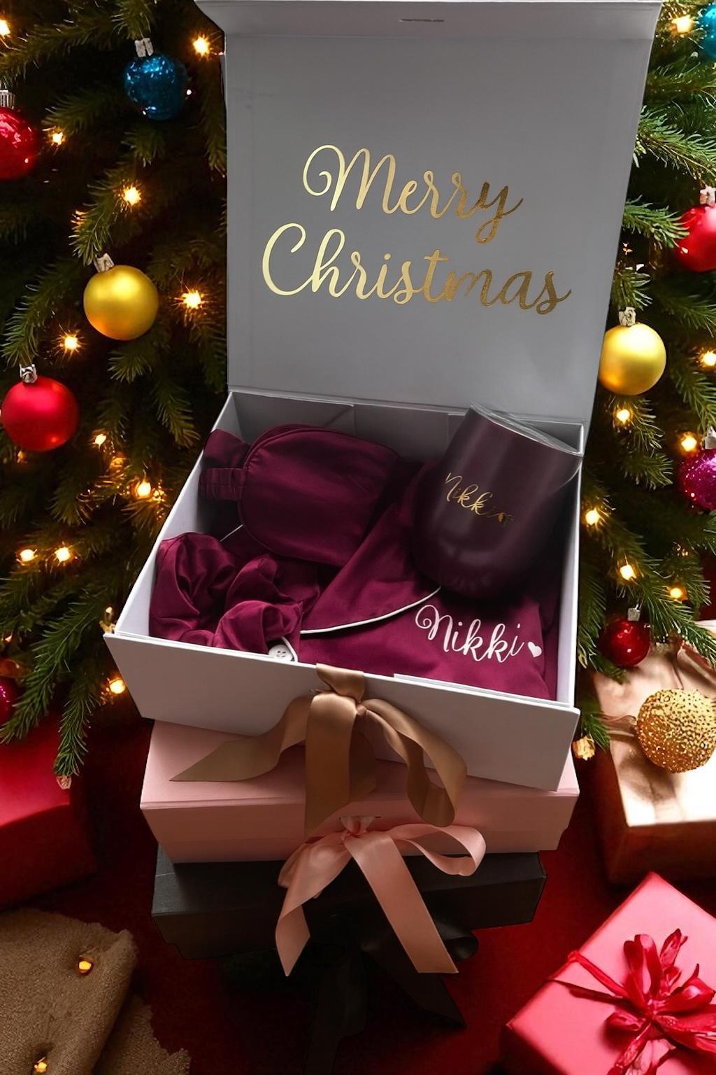 Christmas Pajamas Gift Wrap Pyjama Gift Set Box Empty Bottle Gift Box Red  With Gold Xmas Design Gift Boxes