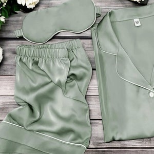 Luxury Satin Pajama Set: Personalized Bridesmaid PJs with Sleep Mask