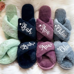 Custom Fluffy Slippers Set for Bridal Party | Personalized Soft Bridesmaid Slippers | Bachelorette Party Gifts | Fluffy Slippers