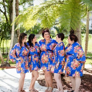 Plus Size  Bride Bridal Bridesmaid Robes, Bridesmaid Gifts, Wedding Robes, Getting Ready Robes, Lace Robes, Plus Size Floral Robe