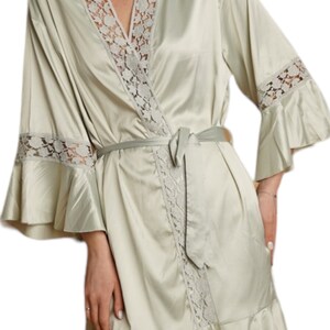 Ruffle Satin Robes Set / Bridesmaid Ruffle Robes / Bridal Robes / Gift ...