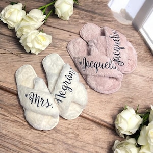 Bachelorette Fluffy Slippers Set, Gift For Her, Bridesmaid Gifts, Personalized Gift, Fluffy Blush Slippers, Bridesmaid Slippers