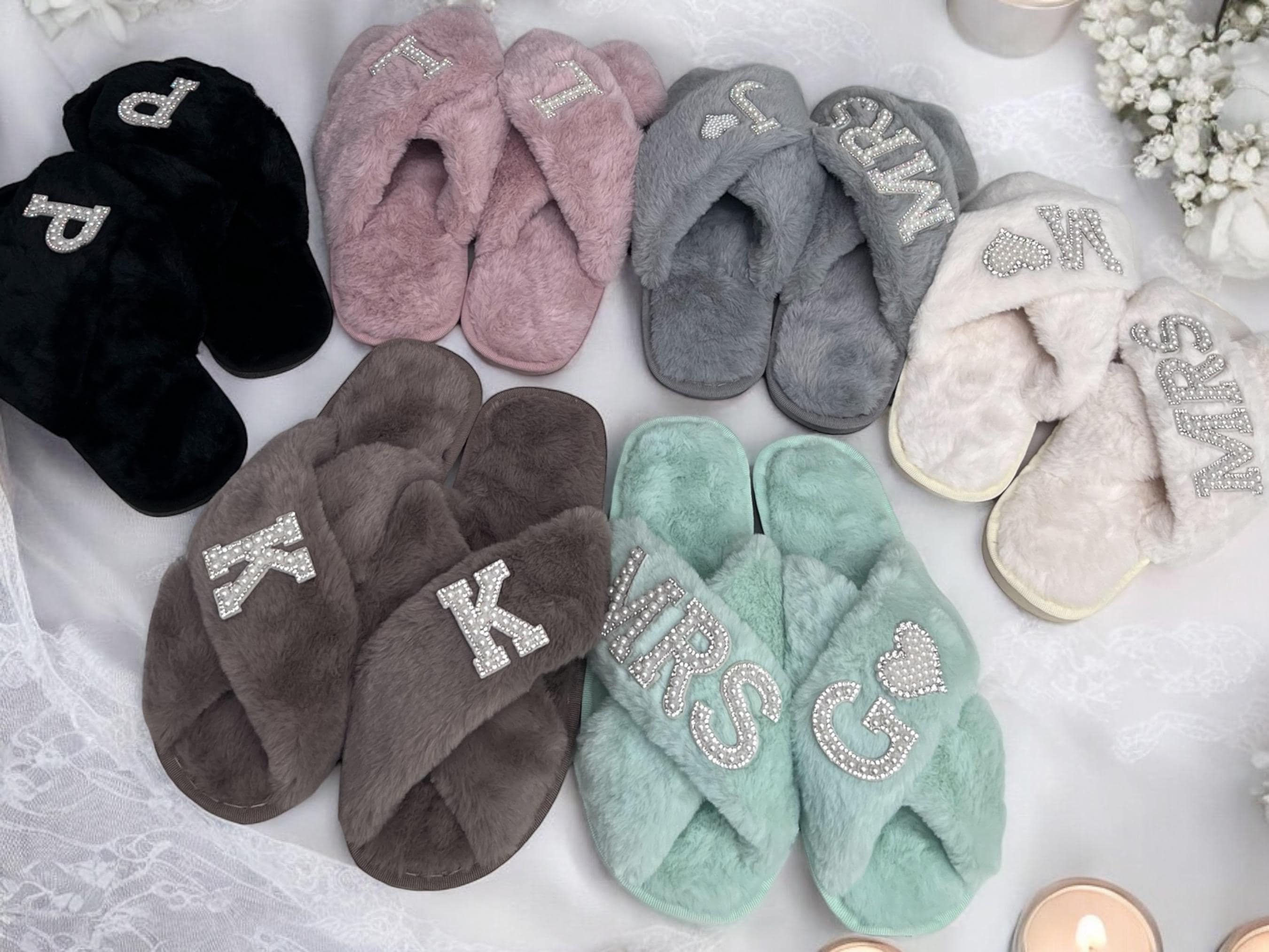 Fur slides with pearls deals