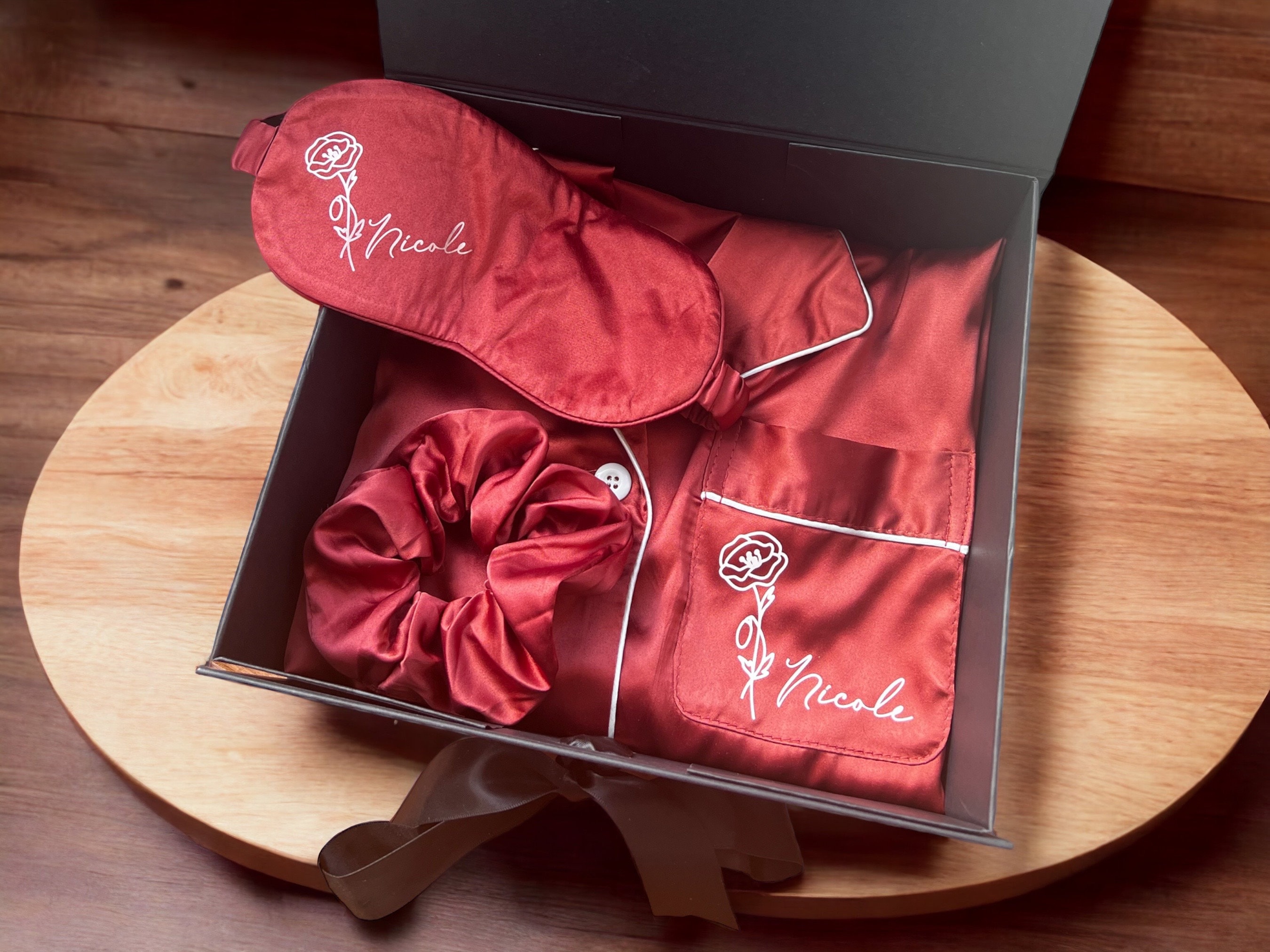 Personalized Gift for Women Who Have Everything, Gift Box For Her, Personalized Birthday Gift For Women, Custom Birthday Gifts For Mom, BFF Best Friend