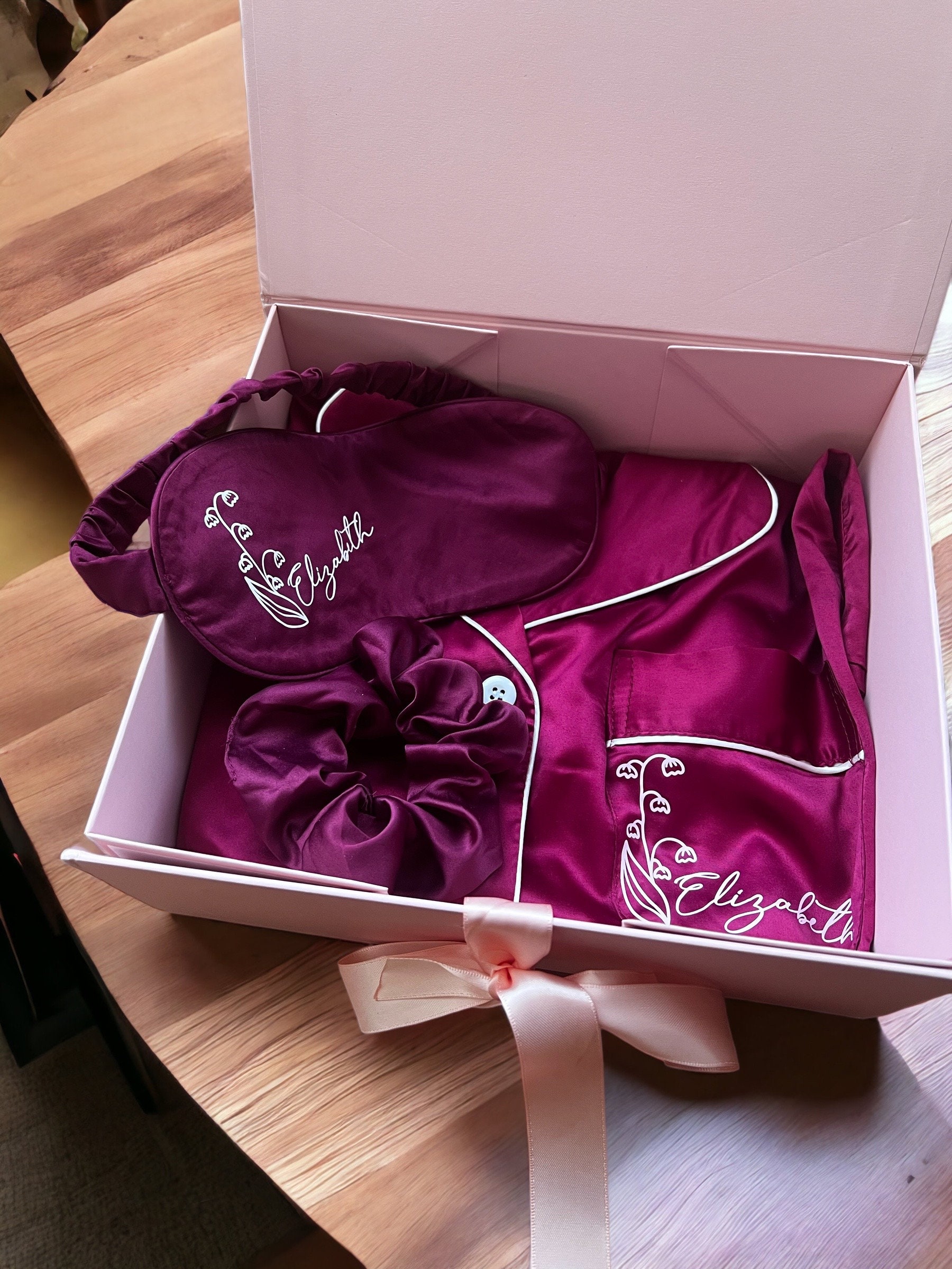 Personalized Gift for Women Who Have Everything, Gift Box For Her, Personalized Birthday Gift For Women, Custom Birthday Gifts For Mom, BFF Best Friend
