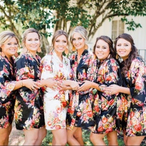 Plus Size Bride Bridal Bridesmaid Robes, Bridesmaid Gifts, Wedding Robes, Getting Ready Robes, Lace Robes, Plus Size Floral Robe Black