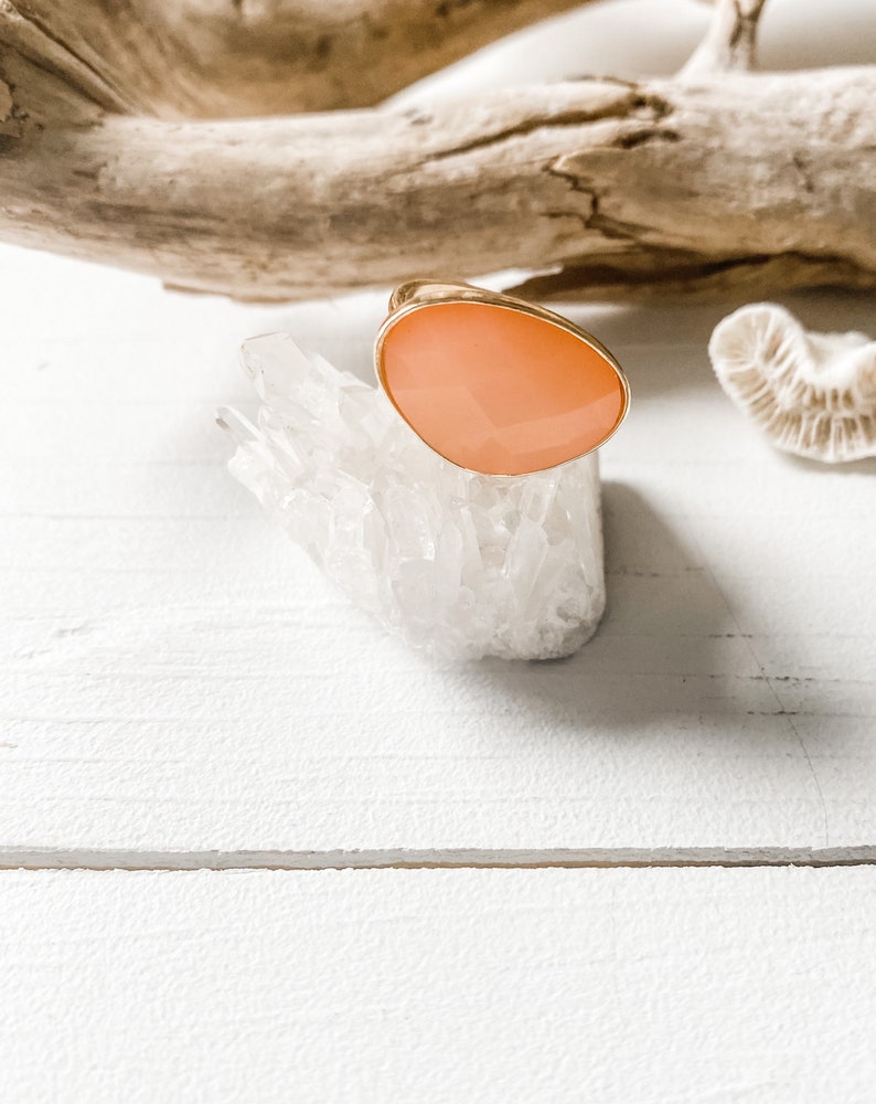 Peach Moonstone Ring, Pantone 2024 Colour, Chunky Ring, Moonstone Ring, Peach Accessories, Statement Ring, Stacking Ring, Peach Gift, image 2